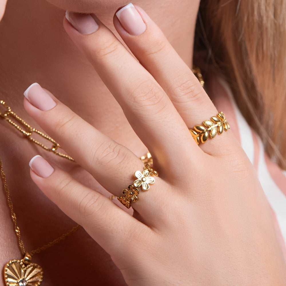 Jeziel – Bague Fleur Élégante