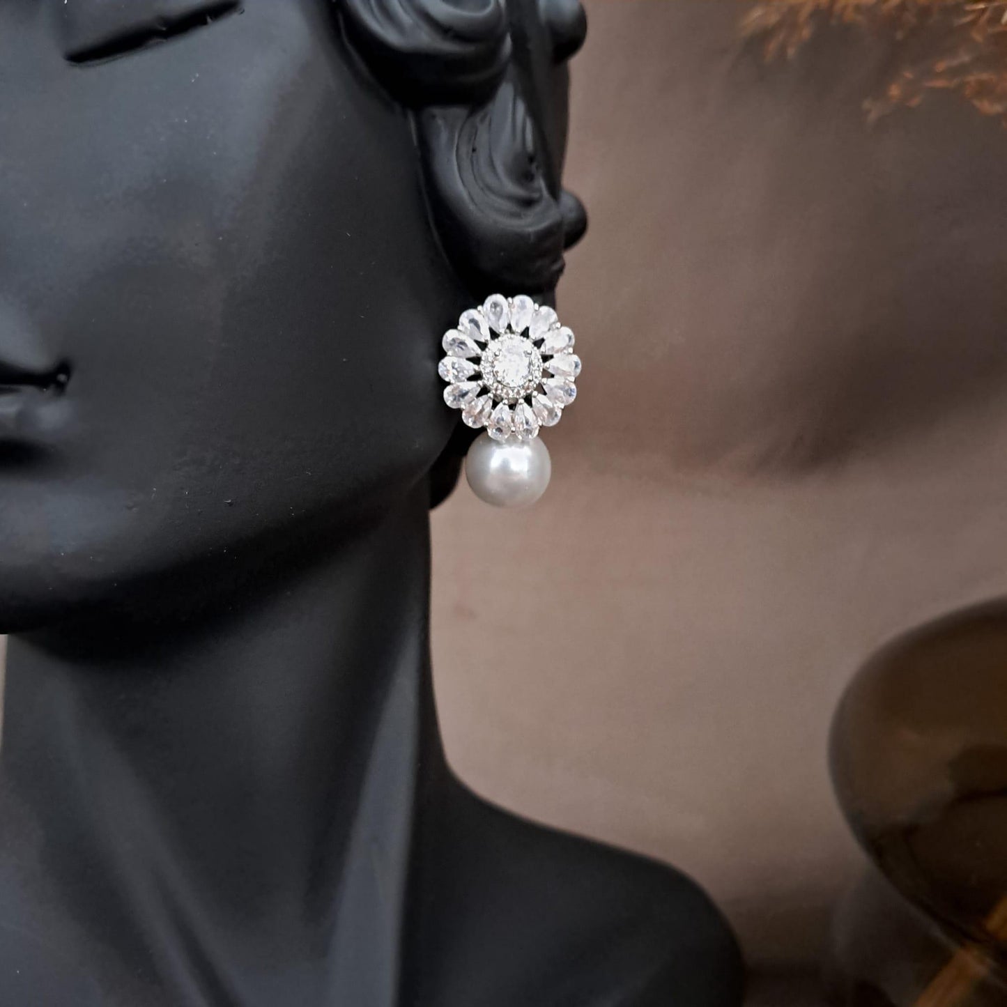 Fiona – Boucles d'Oreilles Perle et Zircon pour Femmes