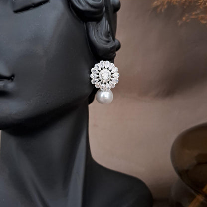 Fiona – Boucles d'Oreilles Perle et Zircon pour Femmes