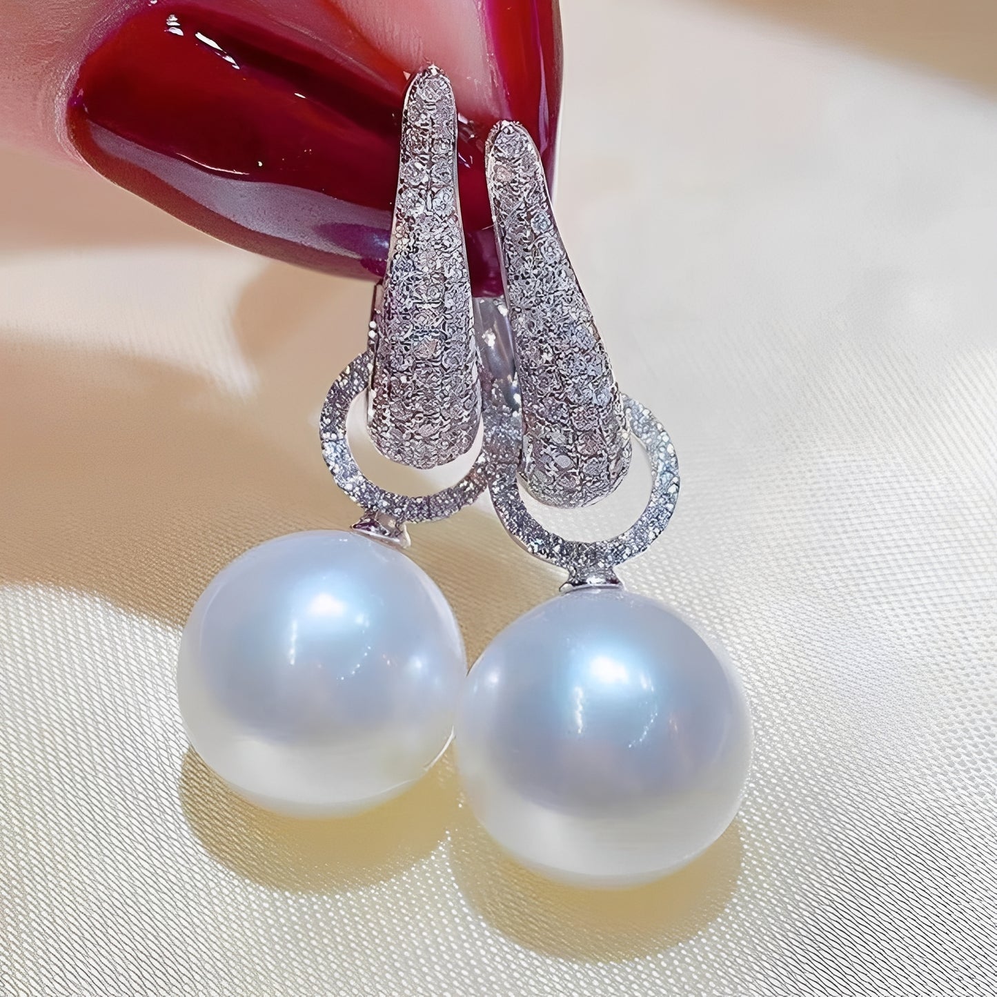 Thalia – Clip d’Oreille Mode Zircon Effet Luxe