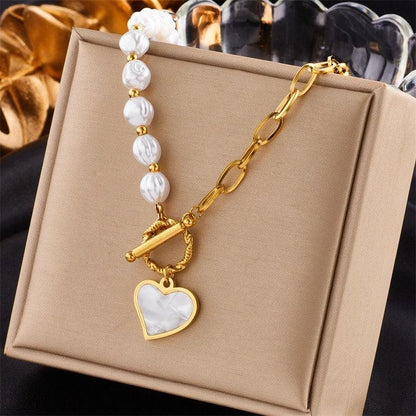 Cyrielle – Collier Cœur Perlé à Fermoir OT