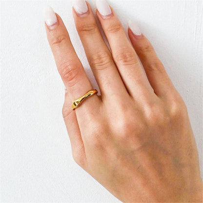 Dianne – Bague Dorée Superposable Chic