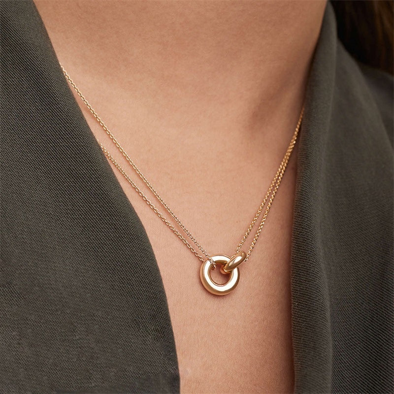 Airi – Collier Anneaux Entrelacés