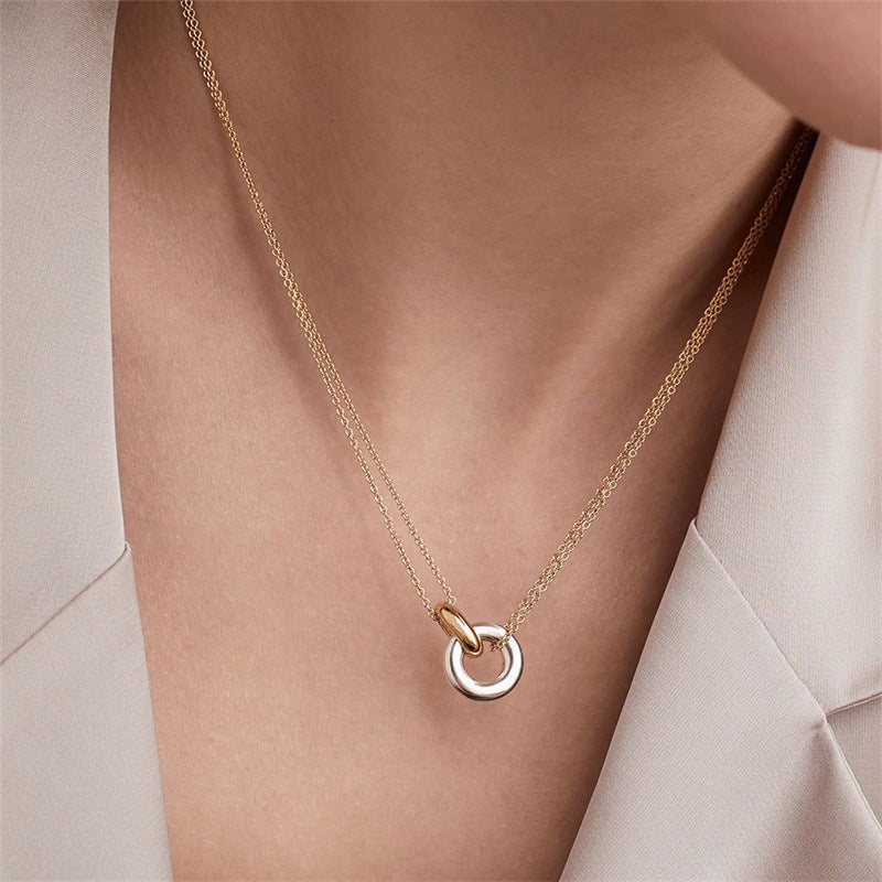 Airi – Collier Anneaux Entrelacés