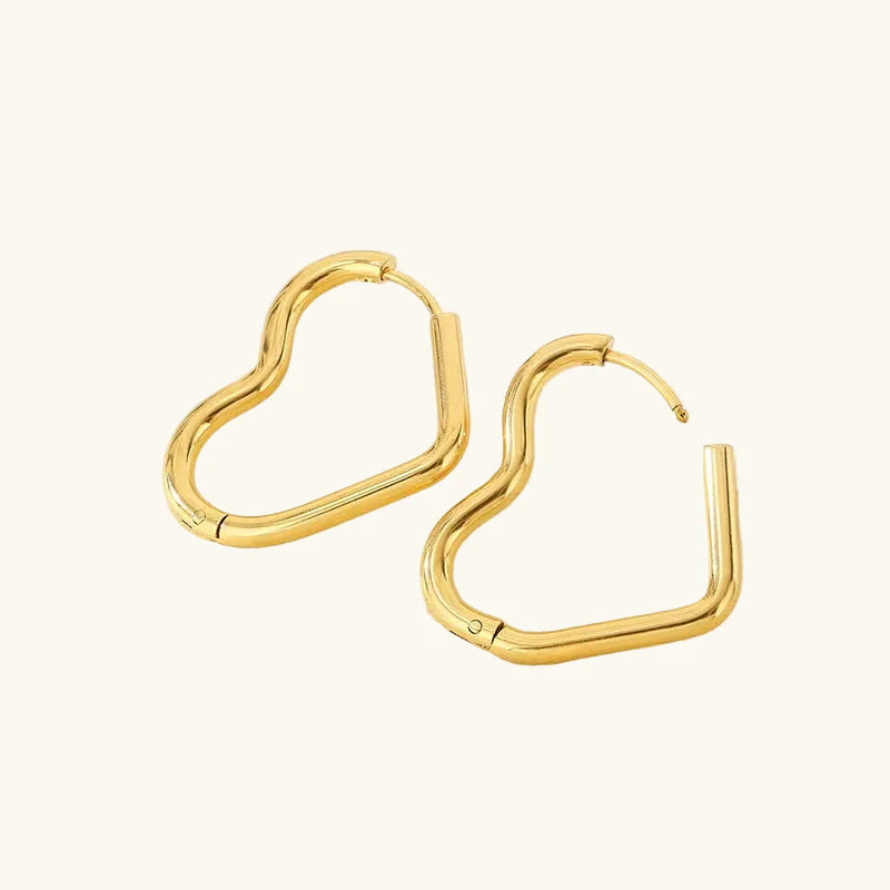 Myra – Boucles d’Oreilles Cœur Dorées