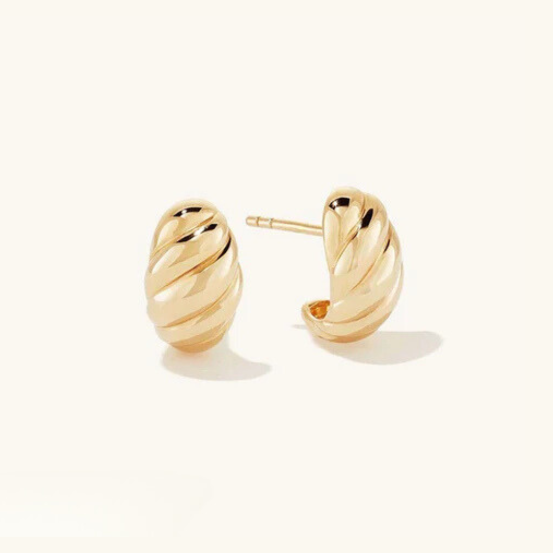 Ellie – Boucles d’Oreilles Croissant Doré