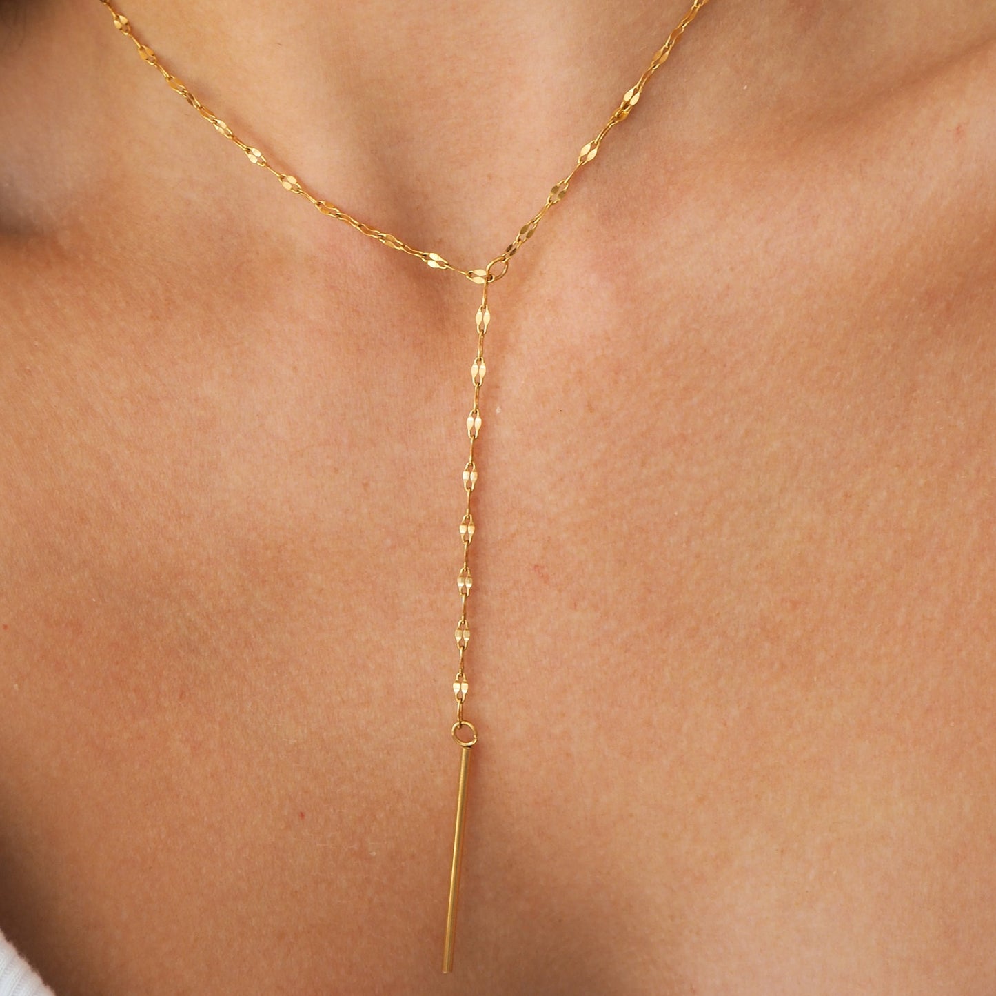 Zeinab – Collier Style Minimaliste Élégant