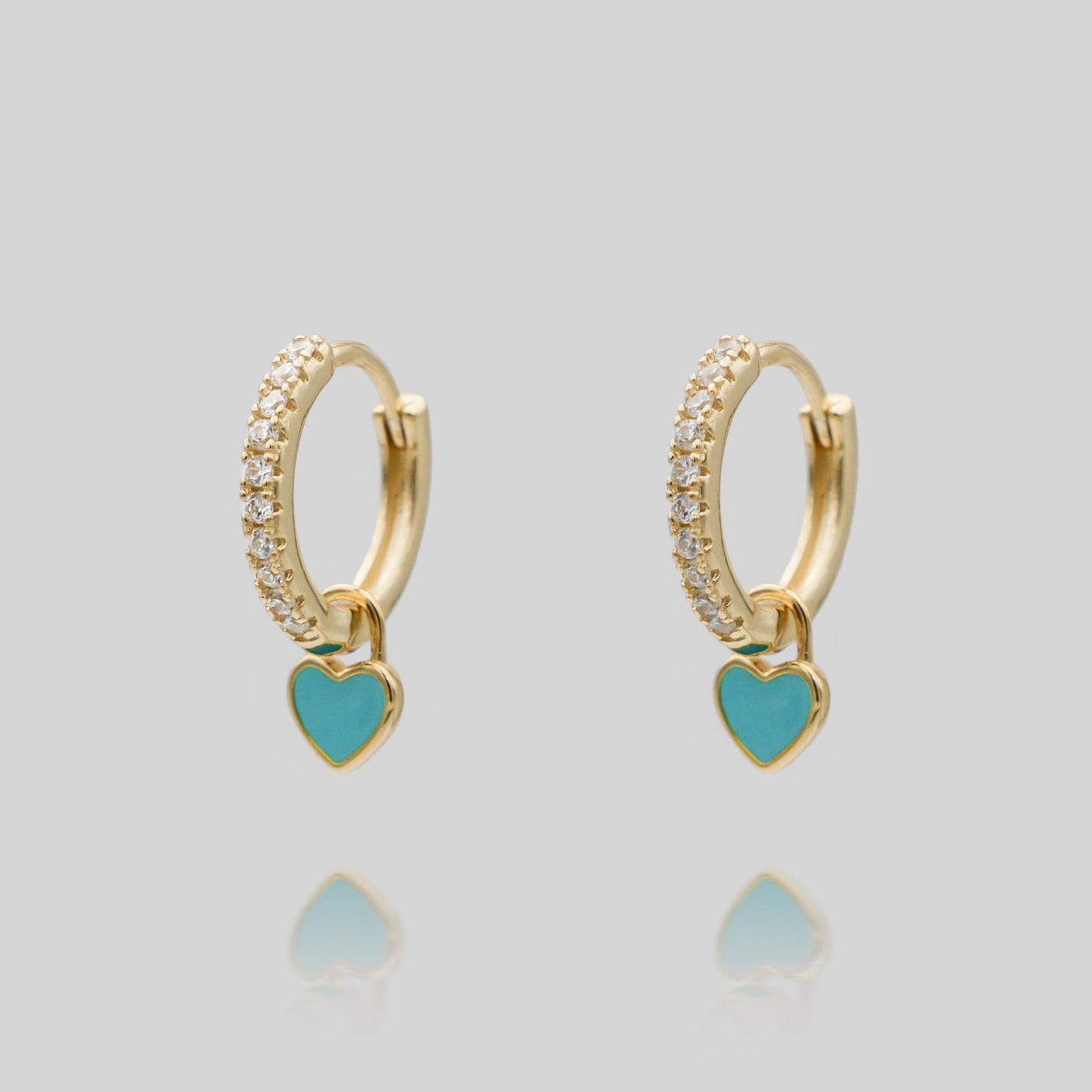 Gabby – Boucles d’Oreilles Huggies en Forme de Cœur