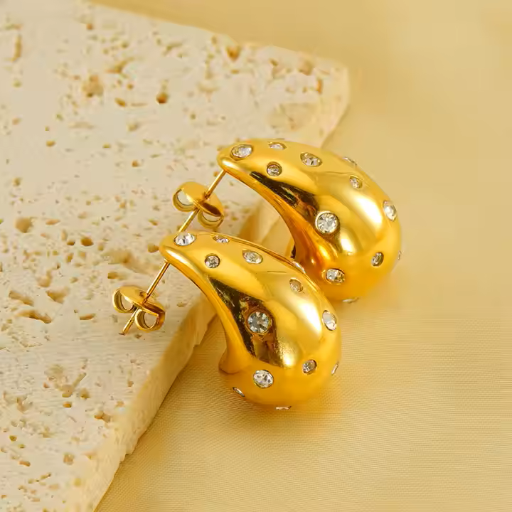Zivia – Boucles d’Oreilles Puces Élégantes Femme