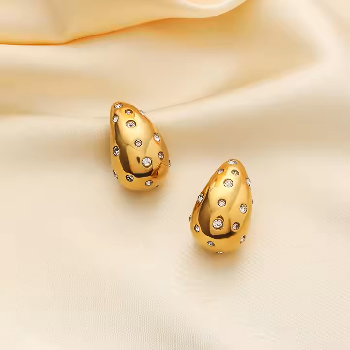 Zivia – Boucles d’Oreilles Puces Élégantes Femme
