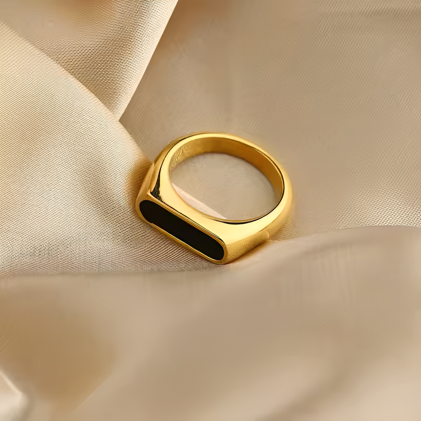 Lany – Bague Géométrique Vintage Nacre Blanche