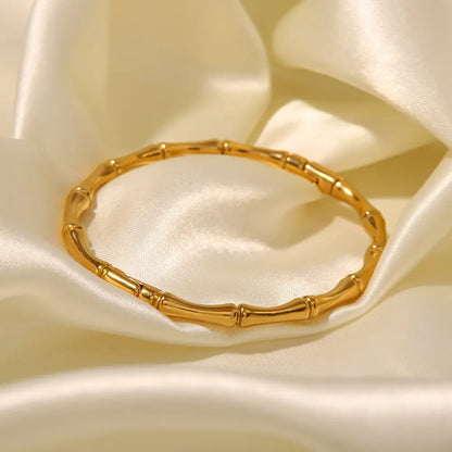 Blessy – Bracelet Élégance Naturelle en Bambou