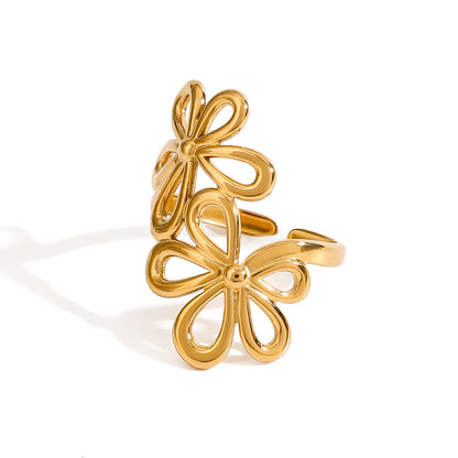 Fiora – Bague Dorée à Fleur Cinq Pétales