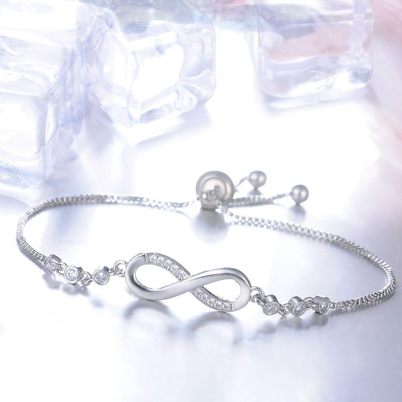 Inaya – Bracelet Ajustable Infini en Argent