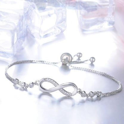 Inaya – Bracelet Ajustable Infini en Argent
