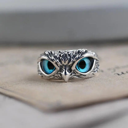 Lucky Owl – Bague en Argent Fait Main avec Étincelle d'Opale