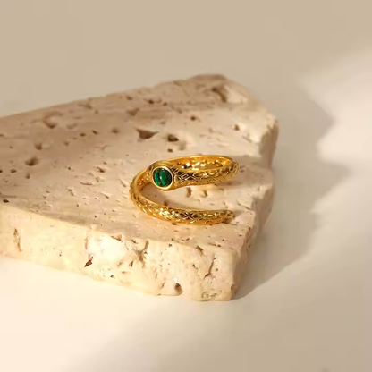 Isabelle – Bague serpent en acier inoxydable plaqué or