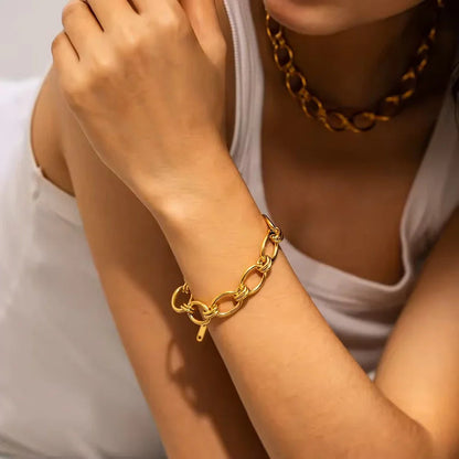 Betty – Bracelet en Or Élégant