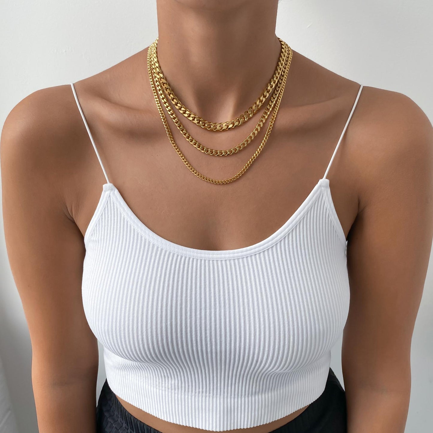 Louise – Chaîne Cubaine en Or Classique