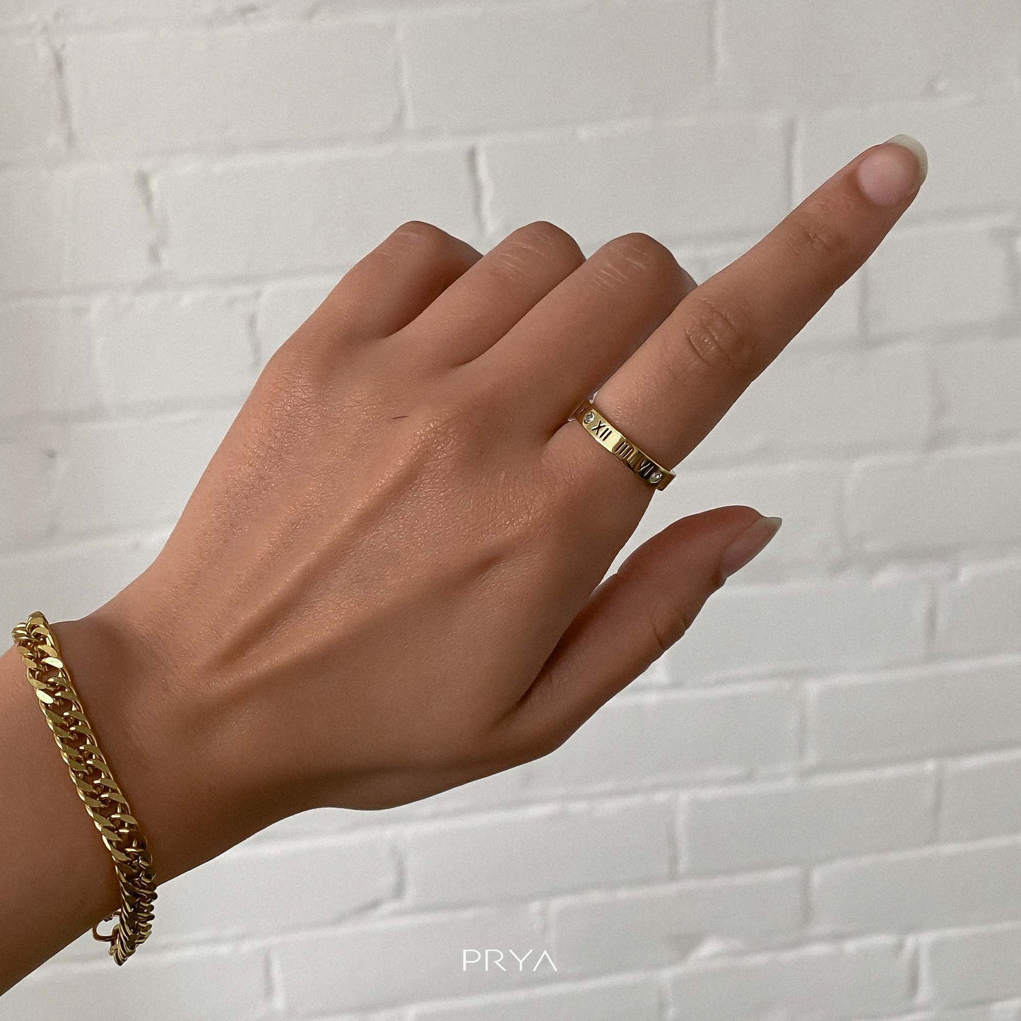 Lucia – Bague Numérique Élégante