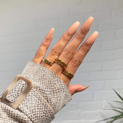 Lucia – Bague Numérique Élégante