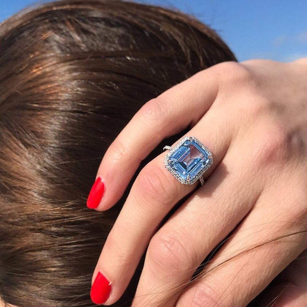 Mirella – Bague Carrée Zirconium Chic