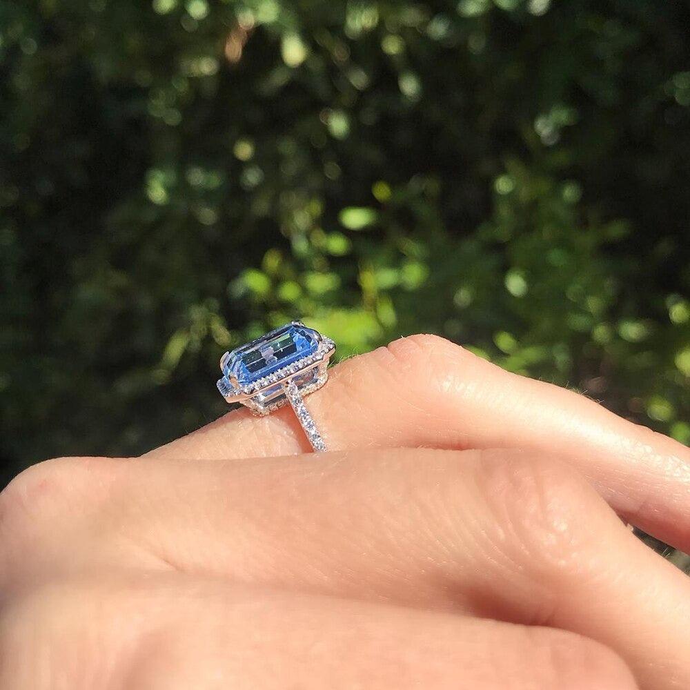 Mirella – Bague Carrée Zirconium Chic