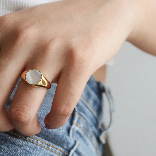 Naoko – Bague Perle Dorée