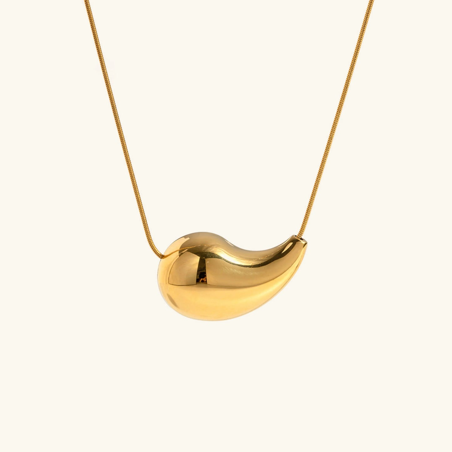 Sandra – Collier Goutte Élégante