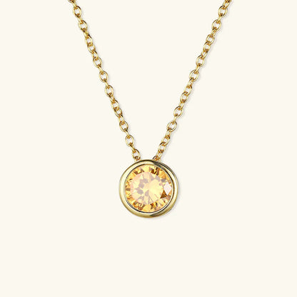 Daniella – Collier Or avec Pierre Symbolique