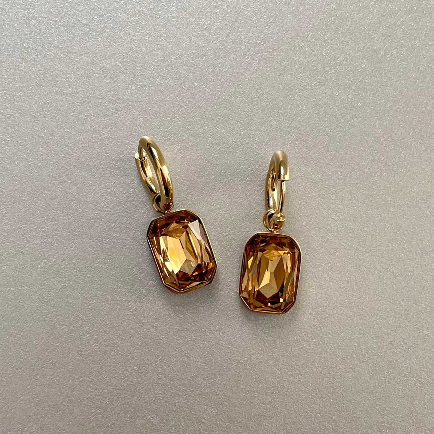 Neri – Boucles d'oreilles Plaquées Or avec Bijou Ambre
