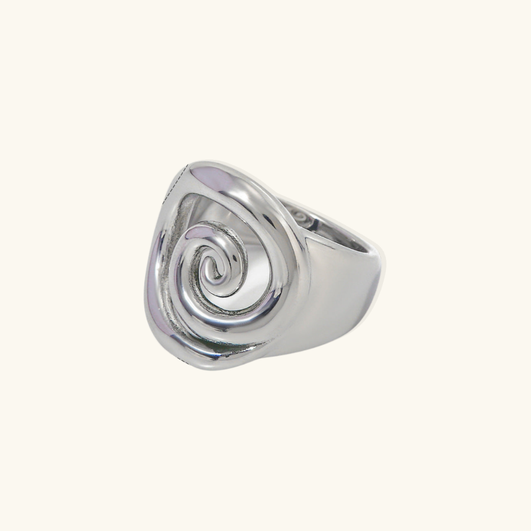 Britney – Bague Torsadée Élégante