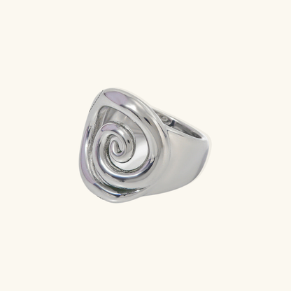 Britney – Bague Torsadée Élégante