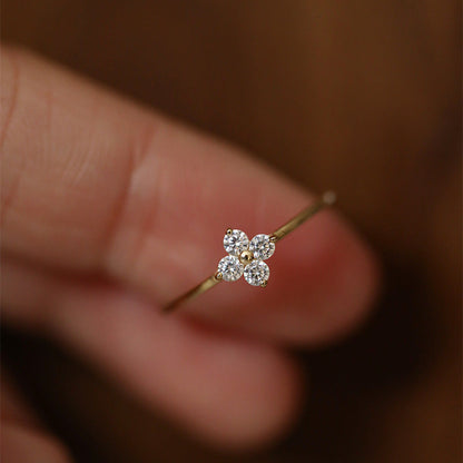 Mia – Bague Trèfle Cristal