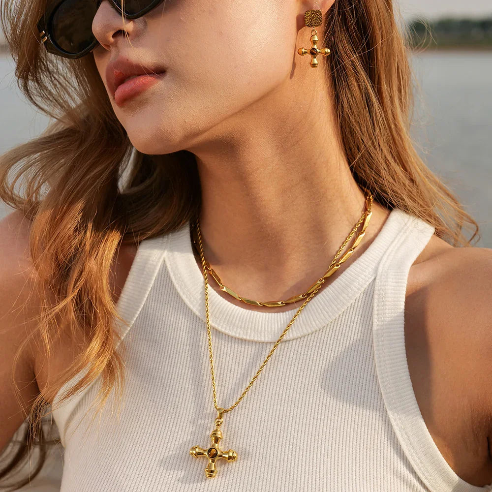 Della – Collier en Or de Luxe