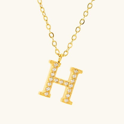 Flora – Collier Lettre Fin et Élégant