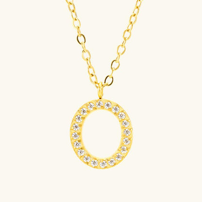 Flora – Collier Lettre Fin et Élégant