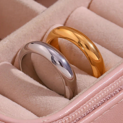Yorina – Bague Dorée Moderne
