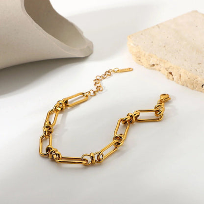 Christina – Collier Paperclip en Or de Luxe