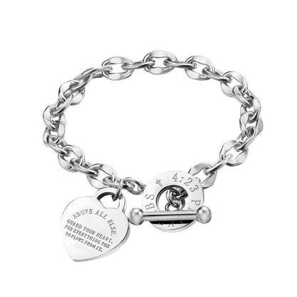 Alessia – Bracelet Femme Tendance en Acier Titane