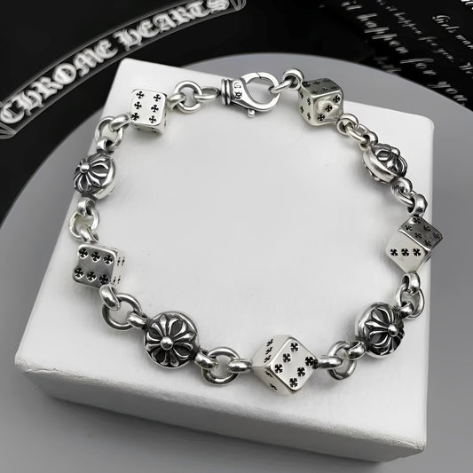 Axel – Bracelet Dés en Acier Titane Argenté