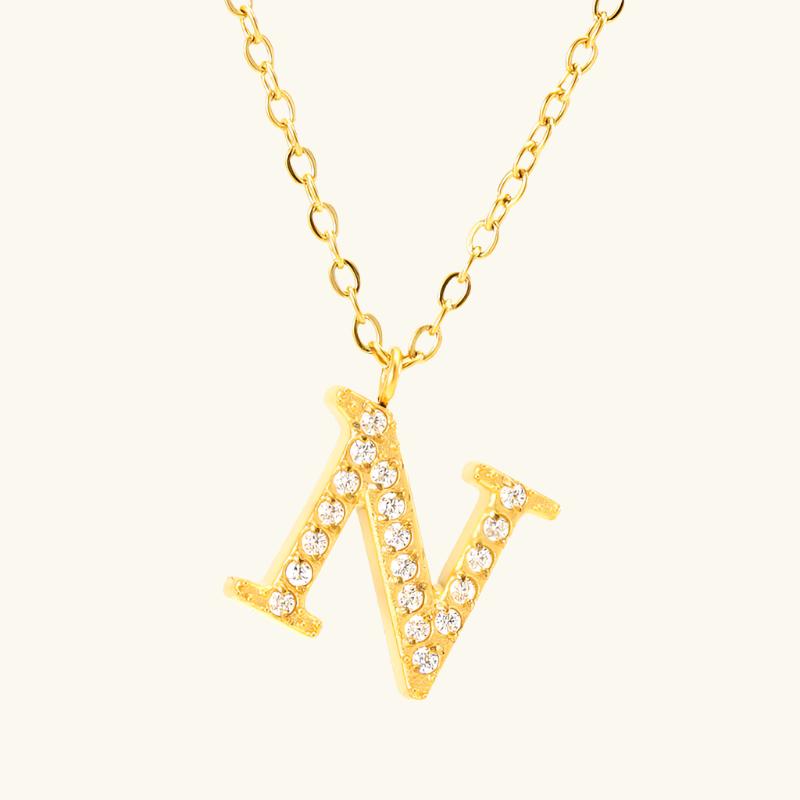 Flora – Collier Lettre Fin et Élégant