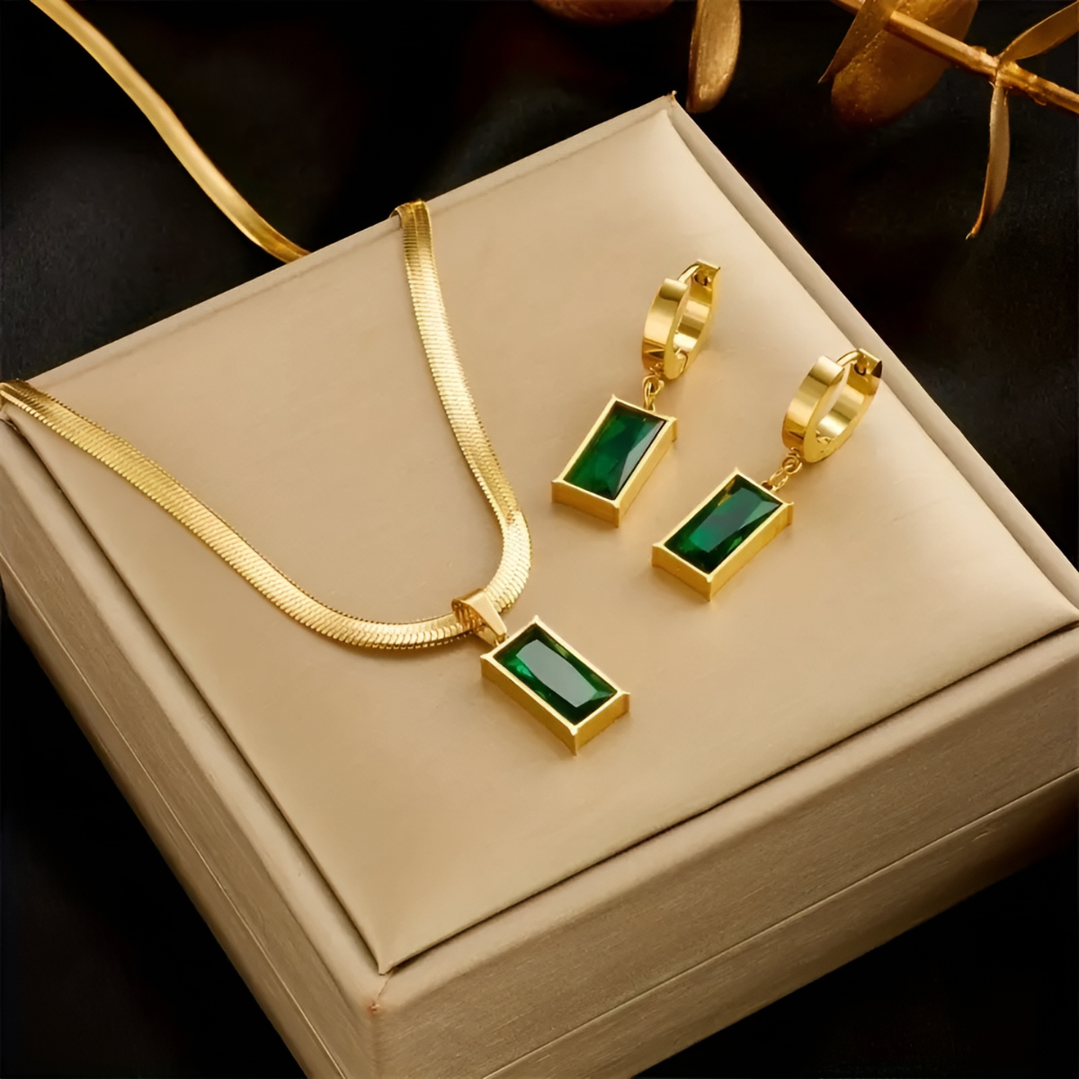 Emmie – Pendentif Émeraude et Zircon