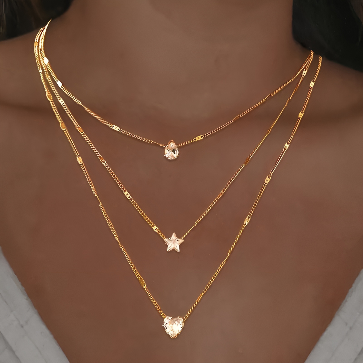 Stella – Chaîne Claviculaire avec Perles et Étoiles