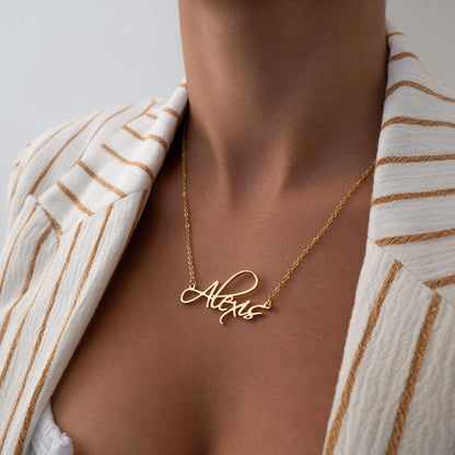 Louise – Collier Prénom Fin et Personnalisable