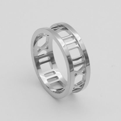 Valérie – Bague à Chiffres Romains Élégante