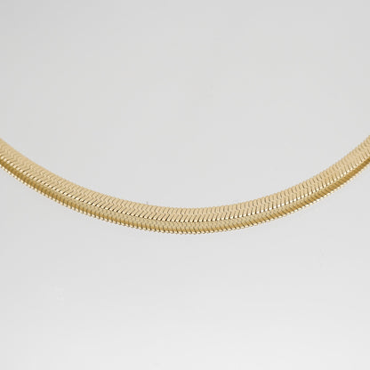 Juliette – Collier Chevron Élégant