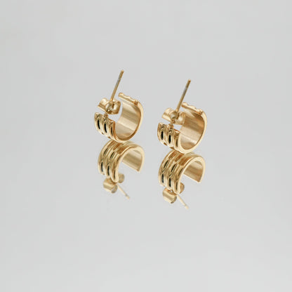 Rayna – Boucles d’Oreilles Mini Élégantes