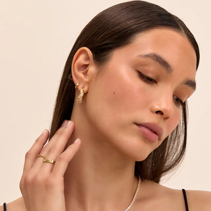 Gia – Boucles d’Oreilles Torsadées