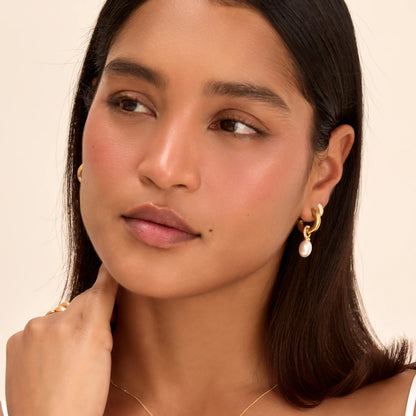 Nala – Boucles d’Oreilles Perle Élégantes